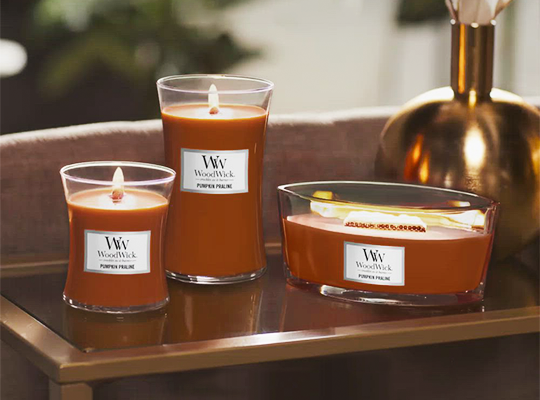 WoodWick scented candle 