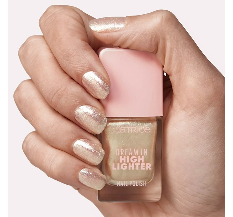 CATRICE DREAM IN GLOWY BLUSH NAIL POLISH 070 GO WITH THE GLOW 10.5ML