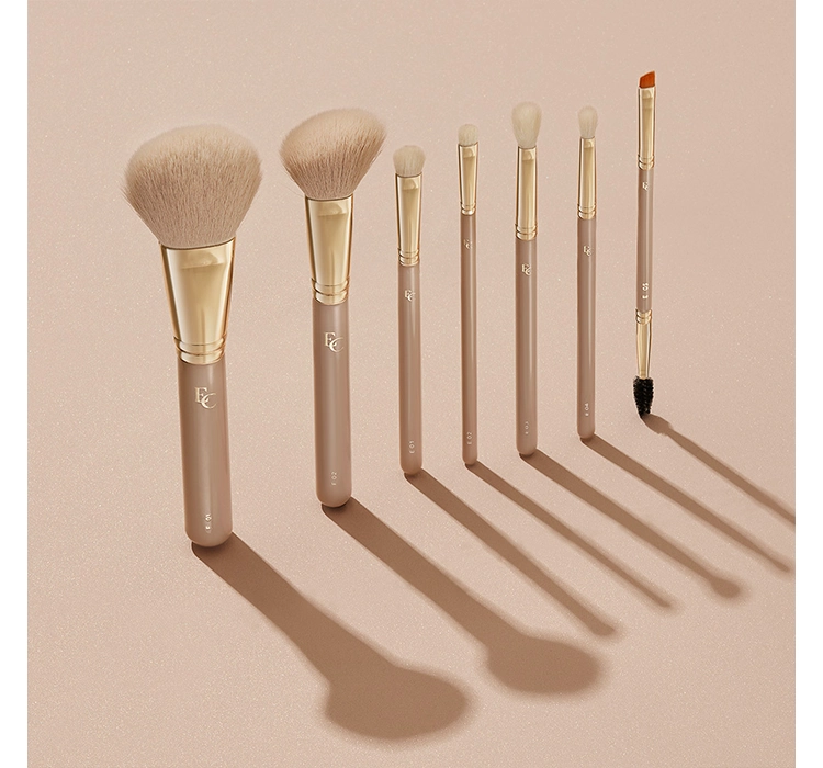 EVELINE ANGLED CONTOUR BRUSH F02