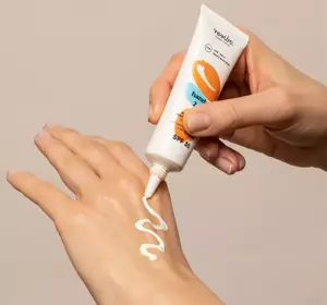 RESIBO HANDS 2.0 REJUVENATING HAND CREAM WITH VITAMIN I SPF30 30ML