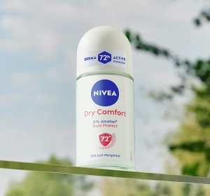 NIVEA Dry Comfort 72h Protection Roll-On Antiperspirant 50ml