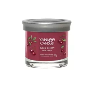 Yankee Candle Signature tumbler scented candle Black Cherry 122g
