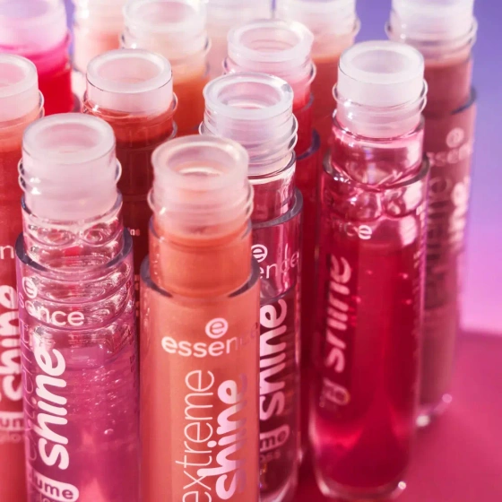 Click on photo to zoom it ESSENCE EXTREME SHINE LIP GLOSS 103 PRETTY IN PINK 5ML