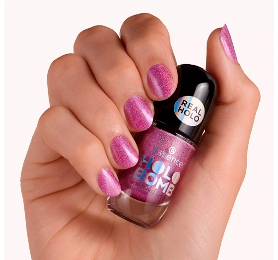 ESSENCE HOLO BOMB NAIL POLISH 02 HOLO MOLY 8ML