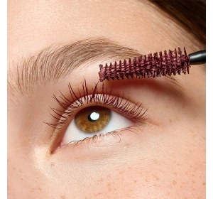 Essence Lash Princess False Lash Effect Burgundy Volumizing Mascara, 12 ml