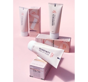 WELLA PROFESSIONALS SHINEFINITY DEMI-PERMANENT HAIR COLOUR 06/43 60ML