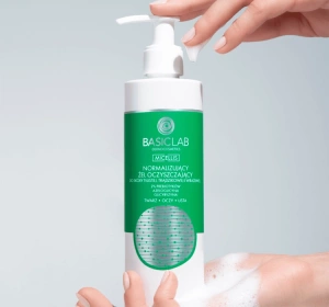 BASICLAB MICELLIS CLEANSING GEL FOR OILY AND SENSITIVE SKIN 300ML