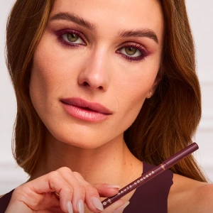 L'Oréal Paris Haute Couleur Kohl Creamy Eyeliner 150 Burgundy Cashmere / Bordeaux Cashmere 1.2g