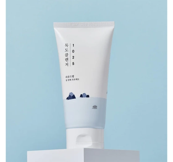 Round Lab 1025 Dokdo Repairing Cleanser 150ml