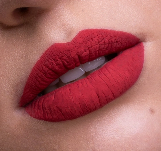 PIERRE RENE COVER MATTE LIPSTICK 01 TRUE RED 5ML