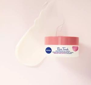 NIVEA ROSE TOUCH MOISTURIZING GEL CREAM 50ML
