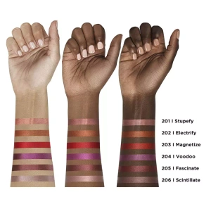 LOREAL ROUGE SIGNATURE LIQUID MATTE LIPSTICK 122 I TEASE 7ML