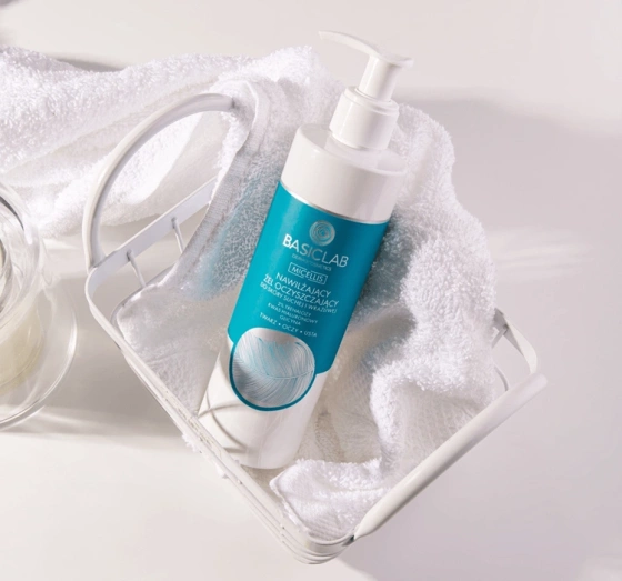 BASICLAB MICELLIS CLEANSING GEL FOR DRY & SENSITIVE SKIN 300ML