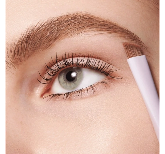 ESSENCE MAKEUP BRUSH 01 BROWS ON FLEEK