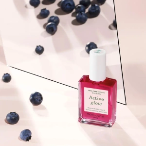 Manucurist Active Glow Nourishing Nail Polish Blueberry 15ml
