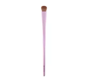 ESSENCE MAKEUP BRUSH 01 THROWING A LITTLE SHADE