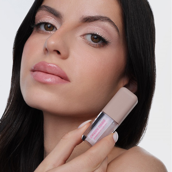Poppy Head Glossence Glossy Lip Balm 3.2 ml